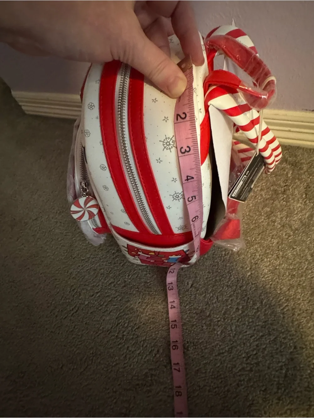 Loungefly White & Red Peanuts Snoopy Holiday  Backpack - Picture 9 of 12